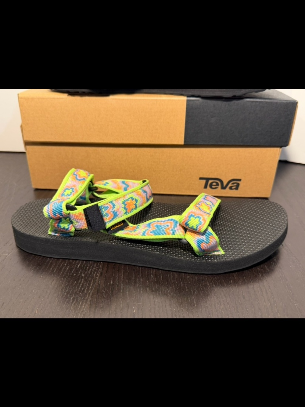 Teva Original Universal Sandals Neon Floral Lupine Womans 10M